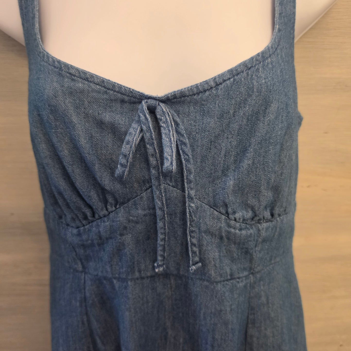 Old Navy 100% Cotton Denim Sleeveless Fit & Flare Mini Dress Size Medium Good Condition