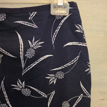 Ann Taylor 99% Cotton Outer Curvy Fit Floral Print Knee Length Pencil Skirt Size 0 GC