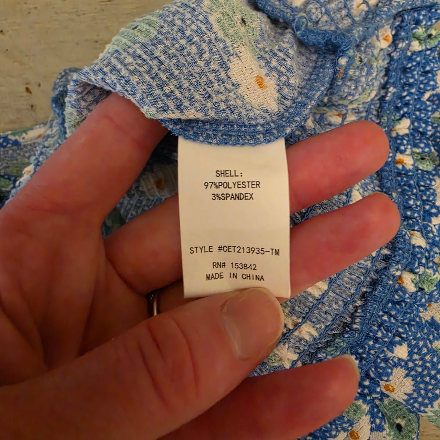 Melloday Sky Blue White Green Daisy Print Vneck Blouse Size XL Good Condition