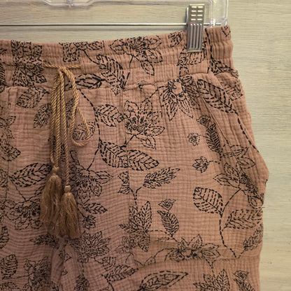 Royalty For Me 100% Cotton Brown Muslin Floral Print Shorts Size Medium Good Condition