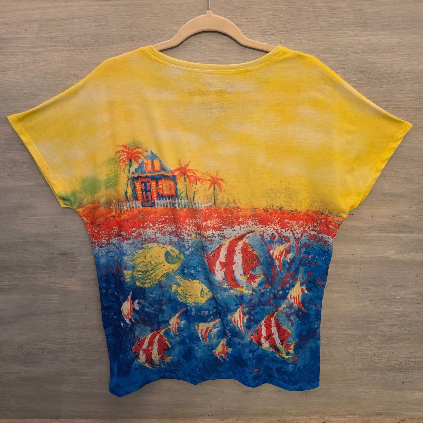 Onque Casuals Tropical Print Beaded Multi Color Vneck Tshirt Size XL Good Condition